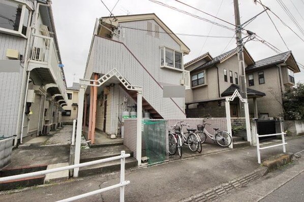 トトロの森 3号館の物件外観写真